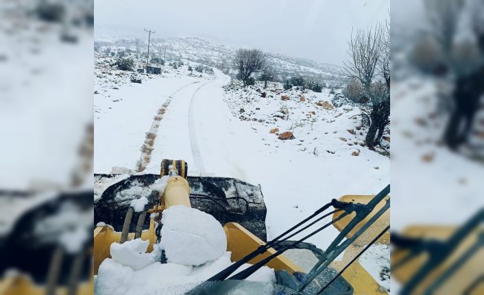 Gölbaşı ilçesinde kapanan köy yolları açılıyor