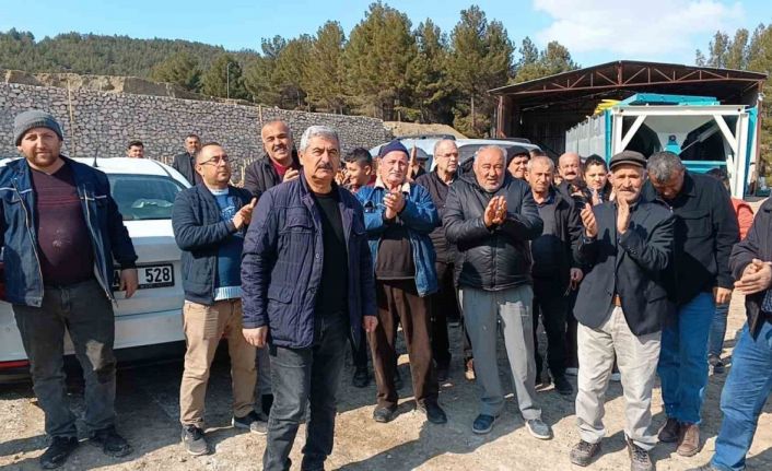 Gölbaşı’nda beton santraline tepki