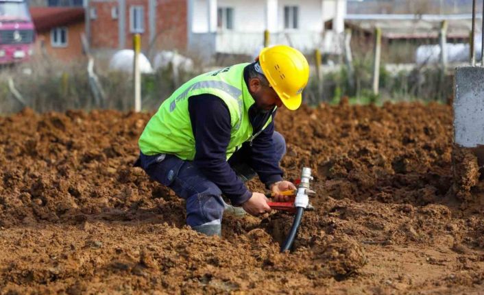 Güçlü altyapı için her türlü şartlarda sahadalar