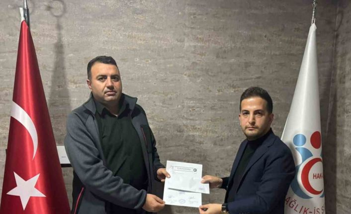 Hak-İş Diyarbakır İl Başkanı Aküzüm’den yangın mağduru üyeye destek