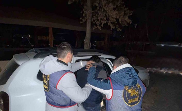 Hakkında 14 yıl 2 ay kesinleşmiş hapis cezası bulunan şahıs yakalandı