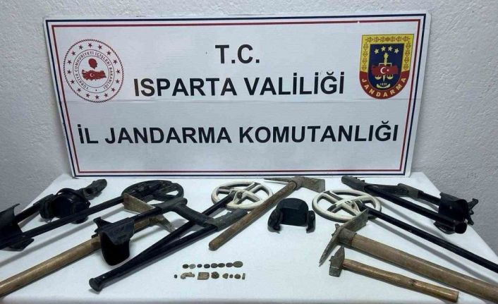 Isparta’da jandarmadan tarihi eser kaçakçılığı operasyonu