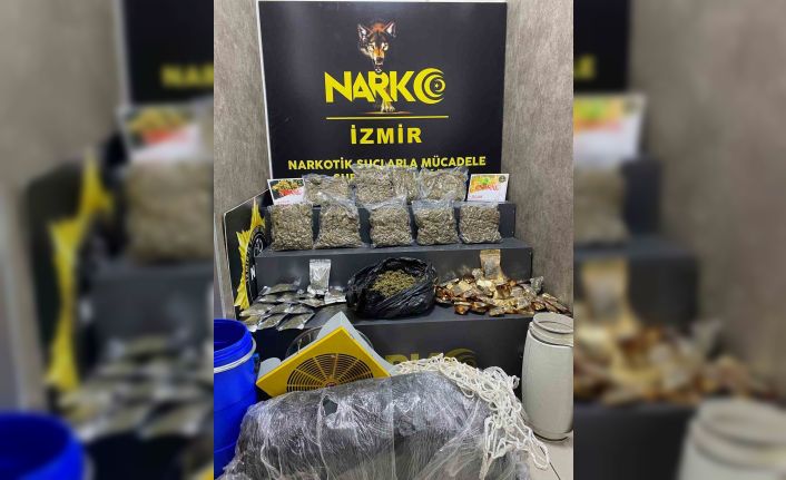 İzmir’de iki uyuşturucu operasyonunda 3 tutuklama