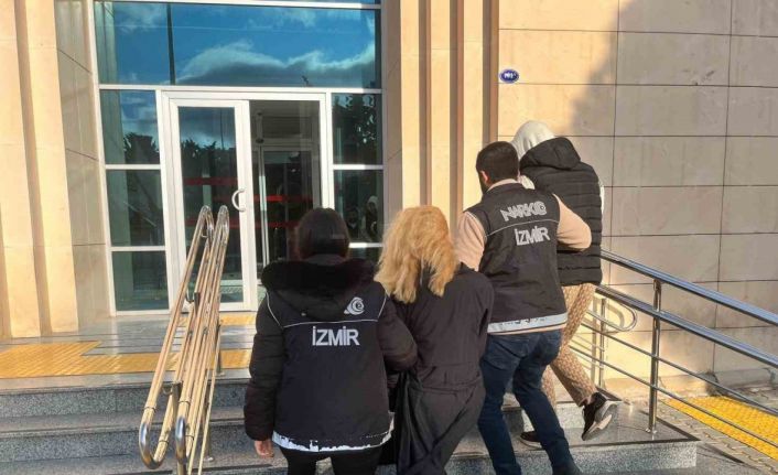 İzmir’de ‘Narko-Terör’ operasyonunda 40 gözaltı