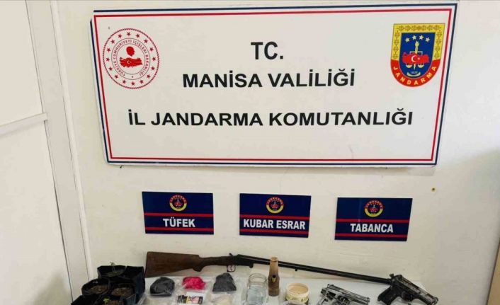 Jandarmadan silah ve uyuşturucu operasyonu