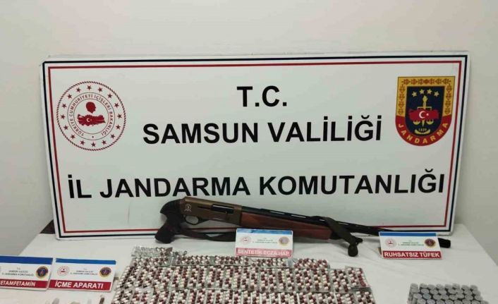 Jandarmadan uyuşturucu operasyonu: 2 gözaltı