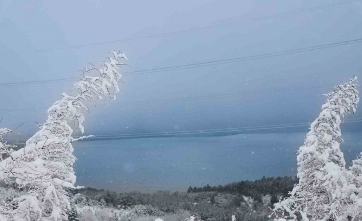Kar yağışı Sapanca Gölü’ne bereket oldu: Gölde seviye 7 santimetre yükseldi
