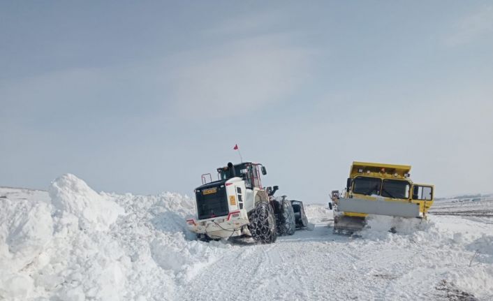 Kayseri’de 46 yol ulaşıma açıldı, 2 yol ise kapalı