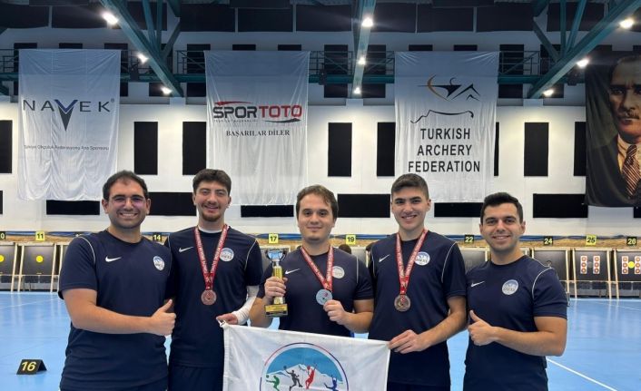 Kayserili okçular Türkiye rekoru kırdı
