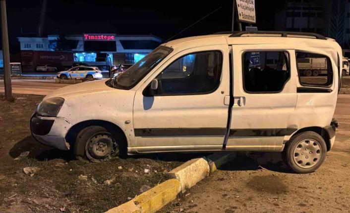 Kaza geçiren Milletvekili Yurdunuseven’in tedavisi devam ediyor