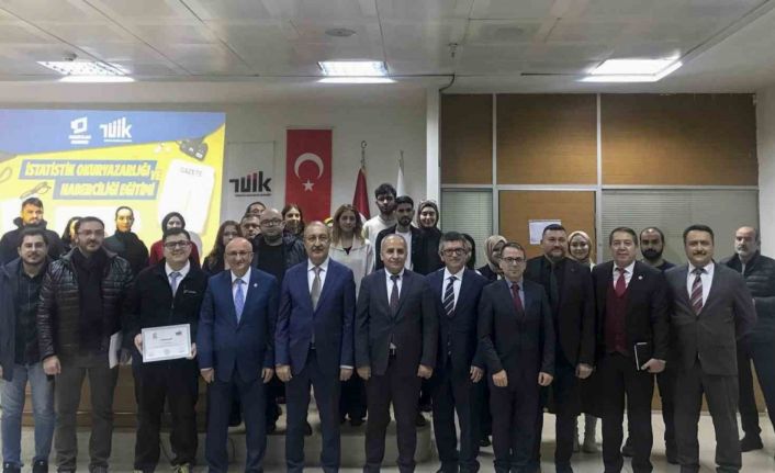 Konya’da "İstatistik Okuryazarlığı ve Haberciliği" eğitim programı, sertifika töreniyle sona erdi