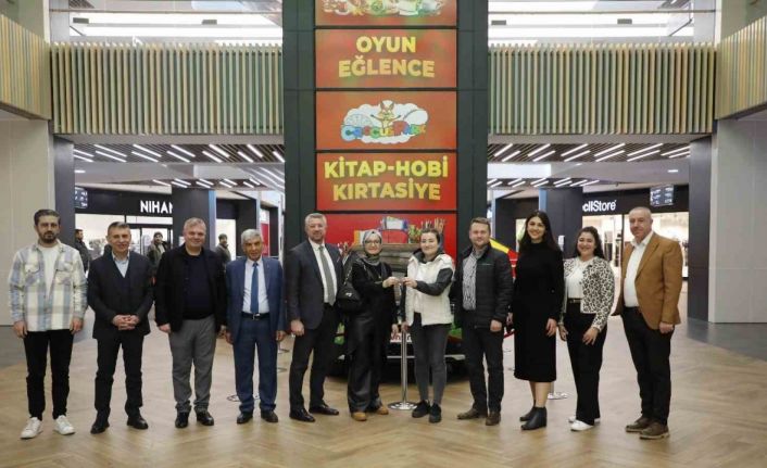 KUMSmall talihlisi aracını teslim aldı