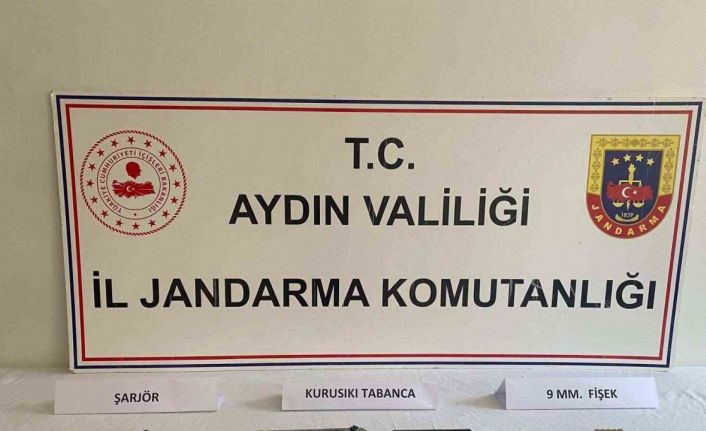 Kuşadası’nda havaya ateş açan şahıslar yakalandı