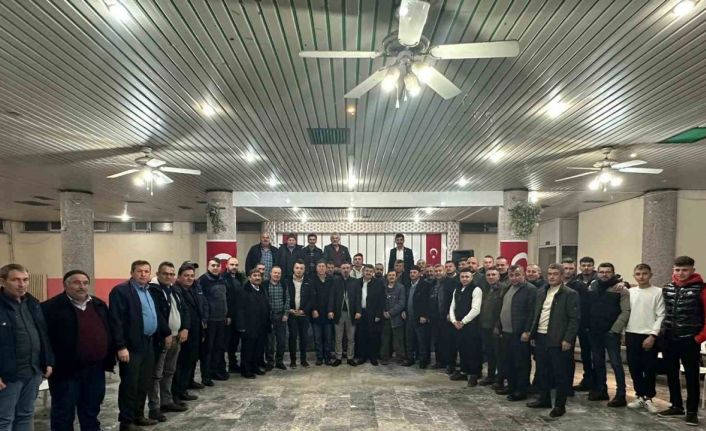 Kütahya İl Genel Meclis Başkanı Muammer Özcura muhtarlarla bir araya geldi