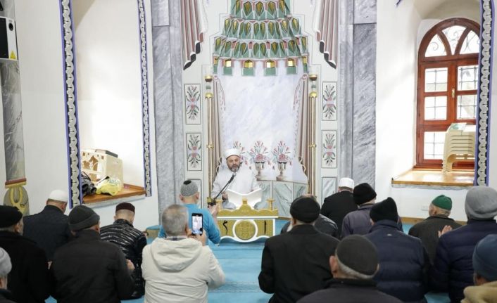 Kütahya’da deprem felaketinin yıl dönümünde mevlit programı düzenlendi