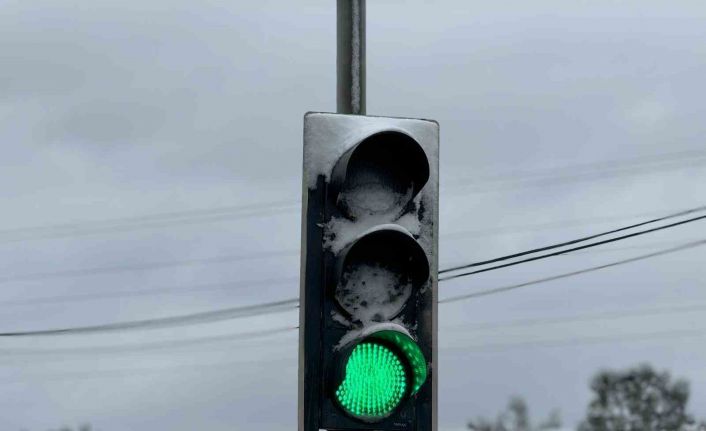 Megakentte kartpostallık kar görüntüleri