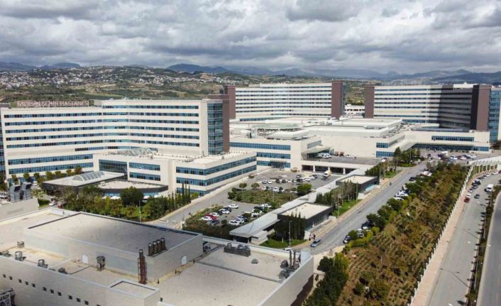 Mersin Şehir Hastanesi, depremde bölgenin yükünü sırtlandı
