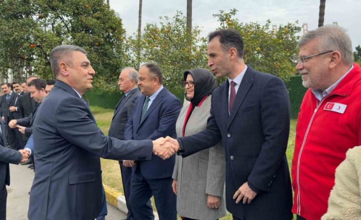 Mersin Valisi Atilla Toros göreve başladı