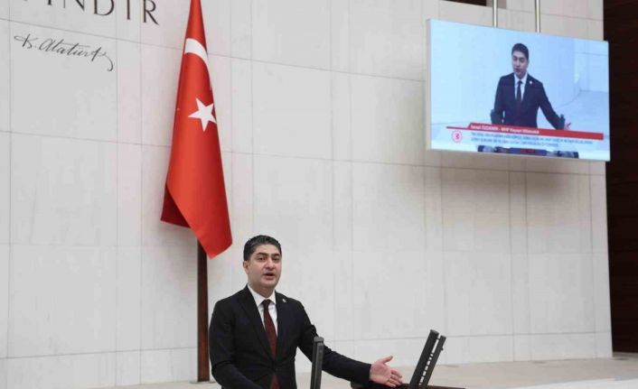 MHP’li Özdemir: "Somali askeri anlamda Türkiye’den edindiği tecrübeyle terörle mücadelede önemli mesafe katetmiştir"