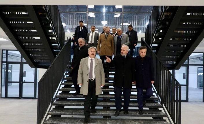 Milli Eğitim Bakanlığı heyetinden Havacılık ve Uzay Bilimleri Lisesi’ne tam not