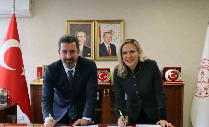 Milli Eğitim Bakanlığı ve Türkiye Tenis Federasyonu arasında iş birliği protokolü imzalandı