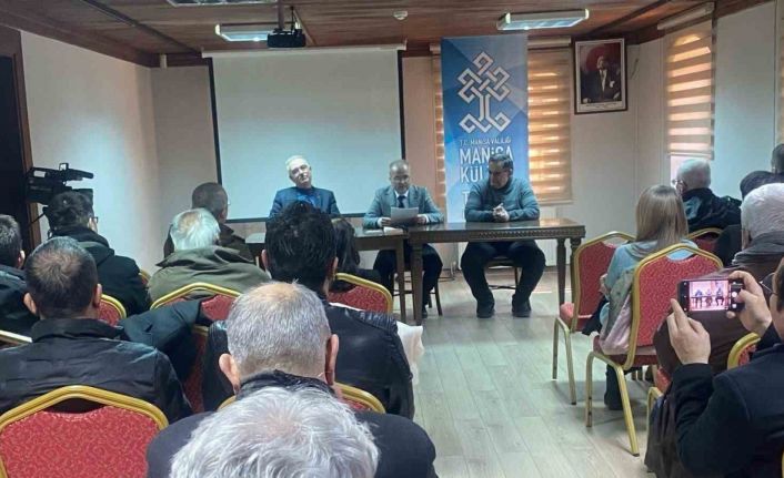 Muğlalı Yazarlar Erdal Çil ve İsmail Zorba Manisa’da okurlarıyla buluştu