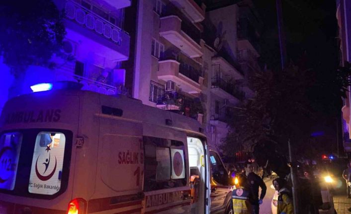 Odasında başından vurulmuş halde ölü bulundu