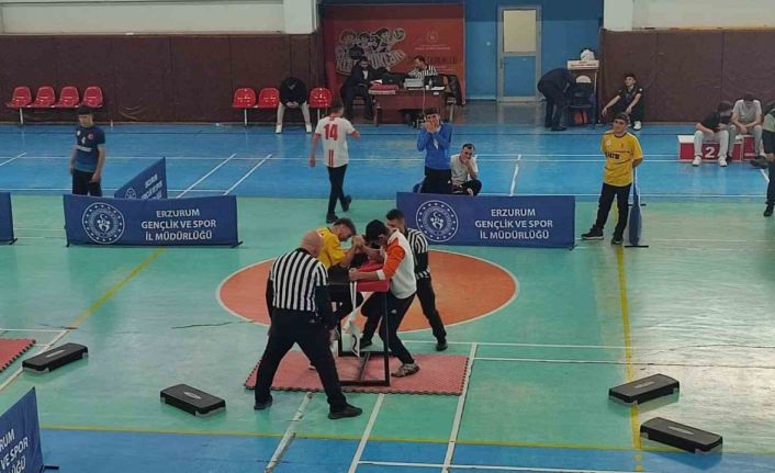 Oltu bilek güreşine de adını yazdırdı