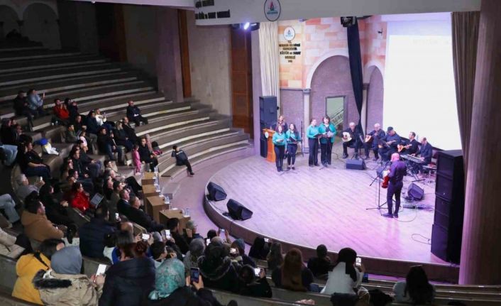 Orta Anadolu türküleri izleyiciden tam not aldı