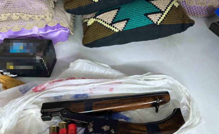 Osmaniye’de kaçak silah operasyonu: 8 gözaltı