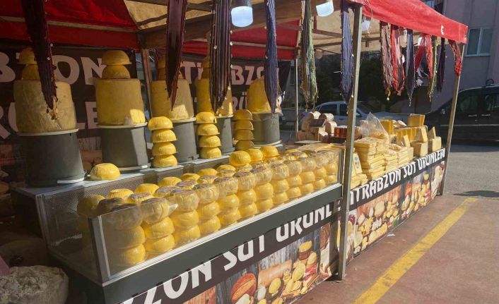 Pamukkale’de kurulan fuarlarda 1 tona yakın hileli ürün ele geçirildi