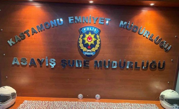 Polis ekiplerinin ‘dur’ ihtarına uymayan sürücü uyuşturucu ile yakalandı