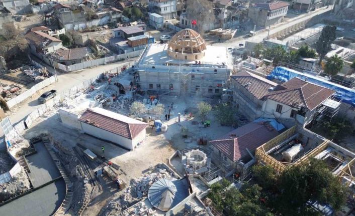 Restorasyon çalışmalarının yüzde 80’i tamamlanan Habib-i Neccar Camii, yaz ayında açılması hedefleniyor