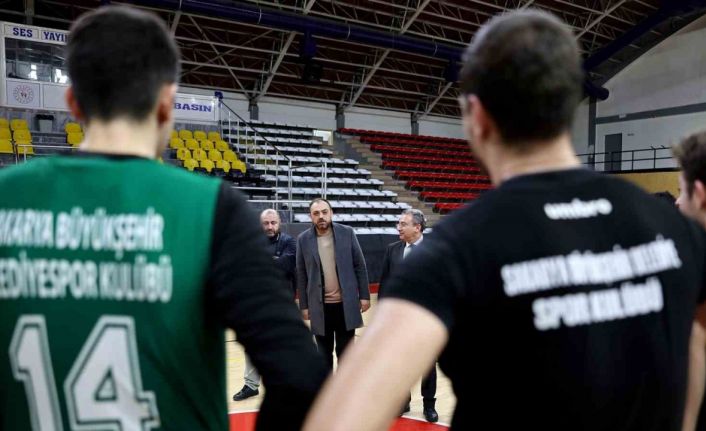 Sakarya Büyükşehir Basket Takımı, Ankara’da parkeye çıkıyor