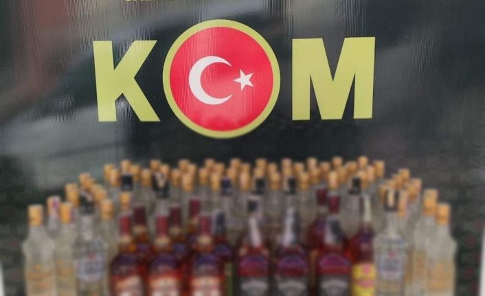 Salihli’de sahte bandrollü içkiler ele geçirildi