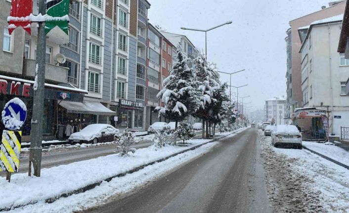 Samsun’un 15 ilçesinde eğitime 1 gün ara verildi