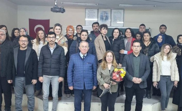 Sarıgöl’de E-Twinning projeleri eğitimi gerçekleştirildi