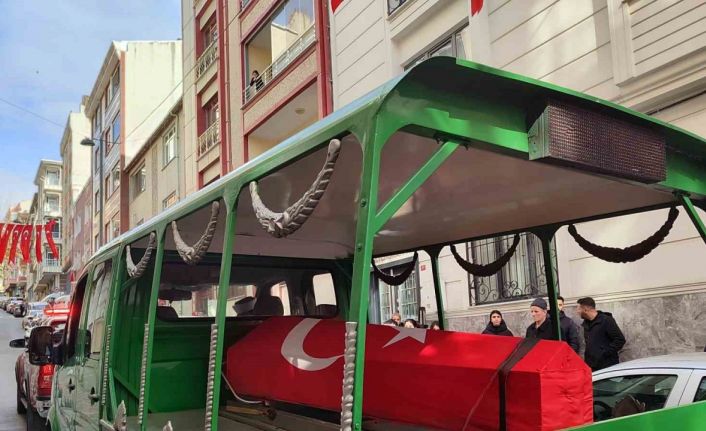 Şehit itfaiye eri Furkan Sayın için Bağcılar İtfaiye İstasyonu’nda tören düzenlendi