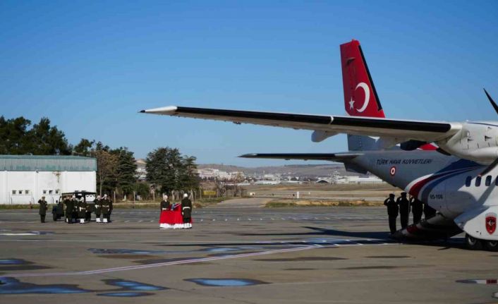 Şehit Osman Oktay’ın naaşı İzmir’e uğurlandı
