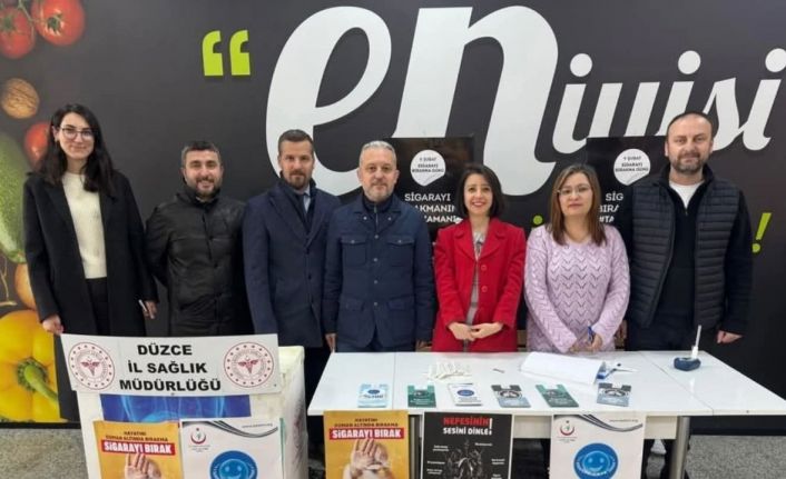 Sigarayı bırakmaları için ikna ettiler