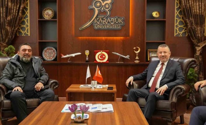 Sinema sanatçısı Ahmet Yenilmez, Rektör Kırışık ile görüştü