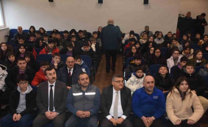 Sinop’ta öğrenciler ustalarla buluştu