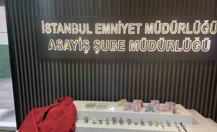 Şişli’de bir evden yaklaşık 2 milyon lira değerinde ziynet eşyası çalan hırsız kamerada