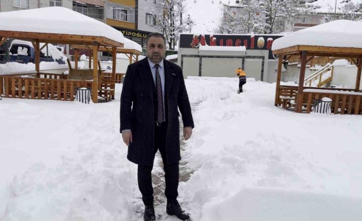 Sivas’ta kar kalınlığı yer yer 1 metreyi aştı