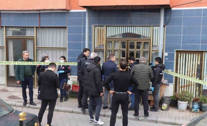 Soluklanmak için oturduğu koltukta hayatını kaybetti