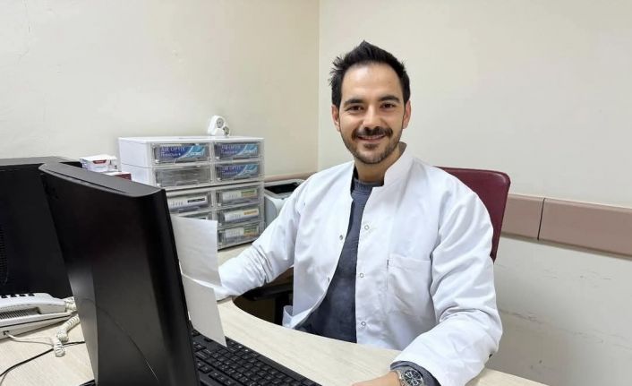 Şuhut Devlet Hastanesi’ne ataması yapılan doktorlar göreve başladı