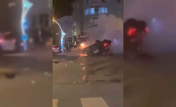 Takla atan Mercedes marka otomobil alev topuna döndü