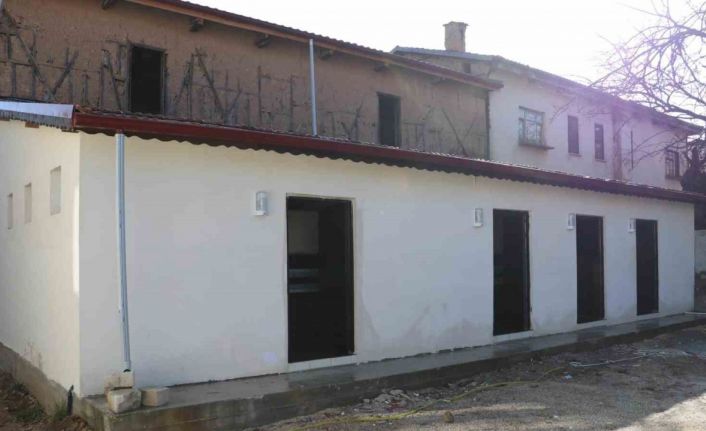 Tarihi Camii’nin şadırvanı hizmete açıldı