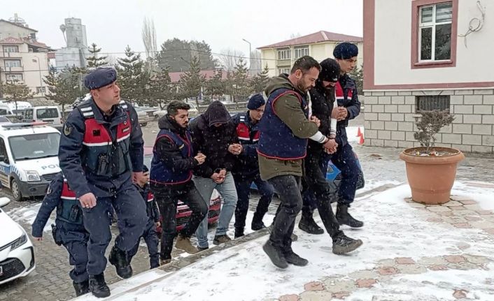 Tokat’ta milyonluk elektrik şebekesi vurgununa darbe
