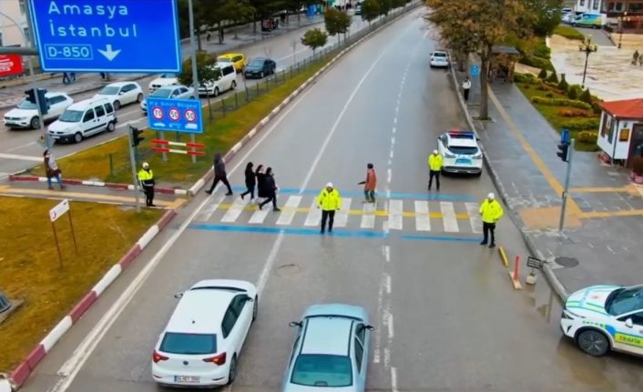Tokat’ta yayalara yol vermeyen 445 sürücüye idari para cezası